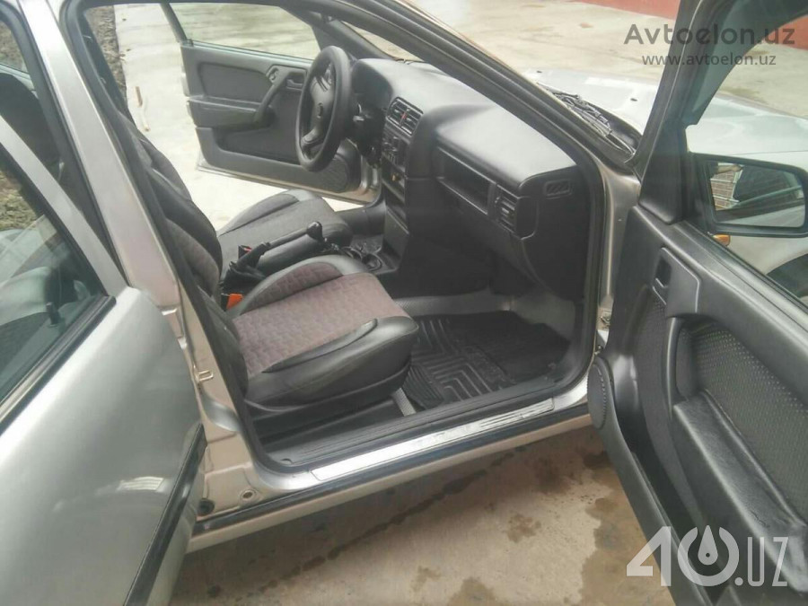 Opel Vectra A