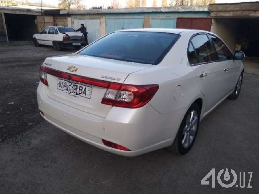 Chevrolet Uz Epica I