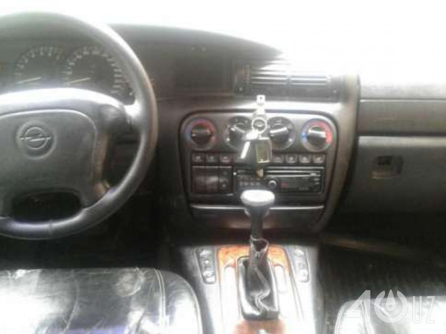Opel Omega B