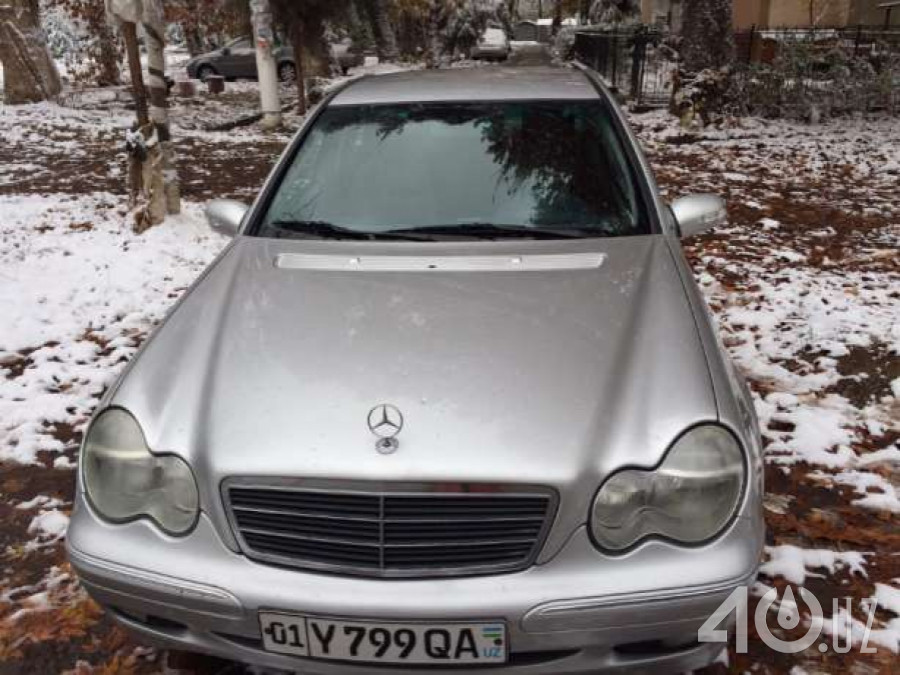 Mercedes-Benz C-klasse II (W203)