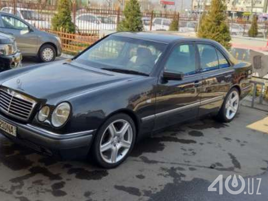 Mercedes-Benz E-klasse II (W210, S210)