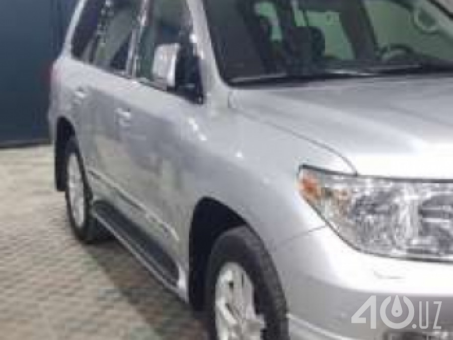 Toyota Land Cruiser 200 Series