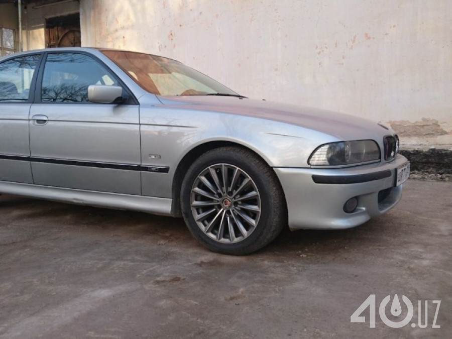 BMW 5 серия IV (E39)