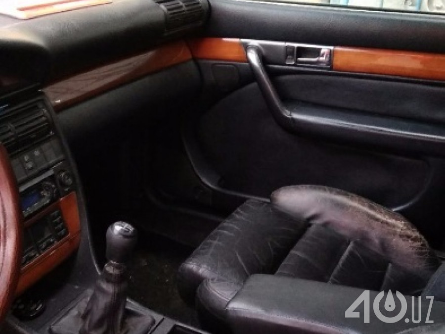 Audi 100 IV (C4)