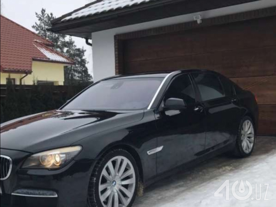 BMW 7 серия V (F01/F02/F04)