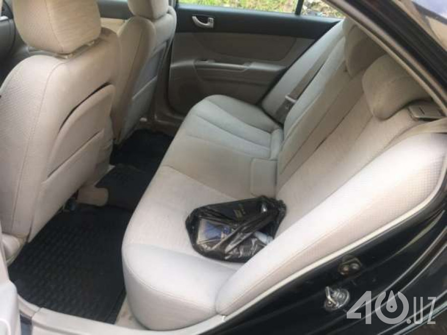 Hyundai Sonata V (NF)