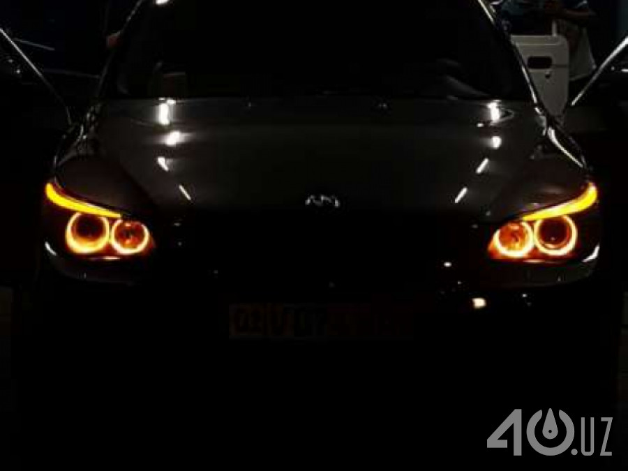 BMW 5 серия V (E60/E61)