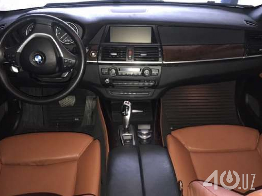 BMW X5 II (E70)