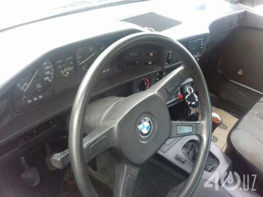 BMW 5 серия II (E28)