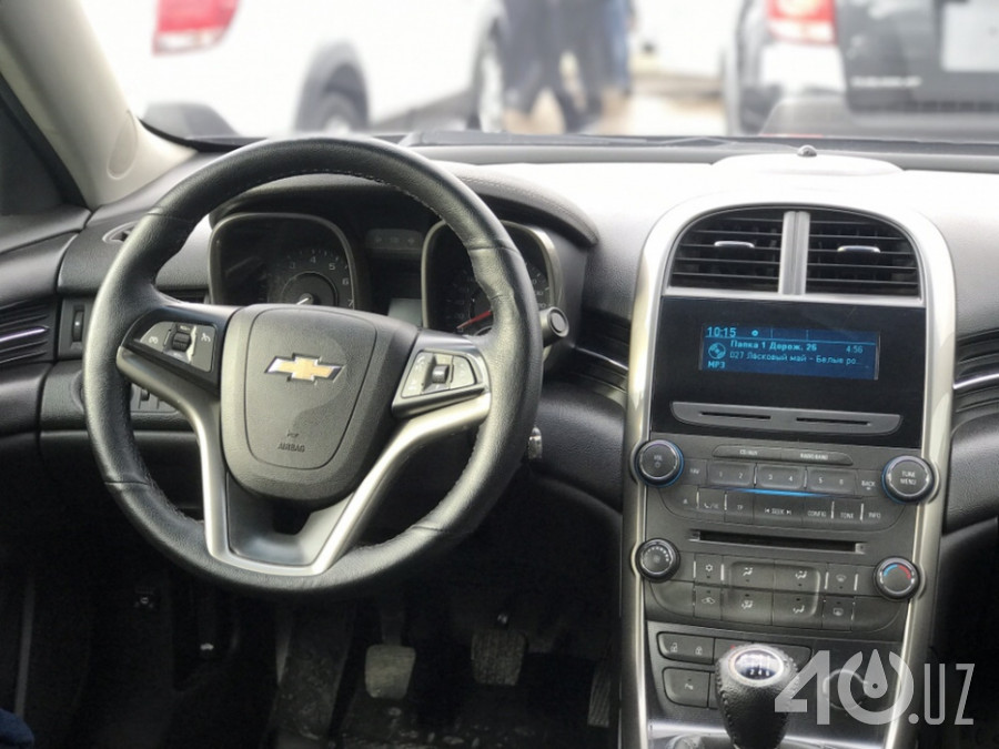 Chevrolet Uz Malibu I