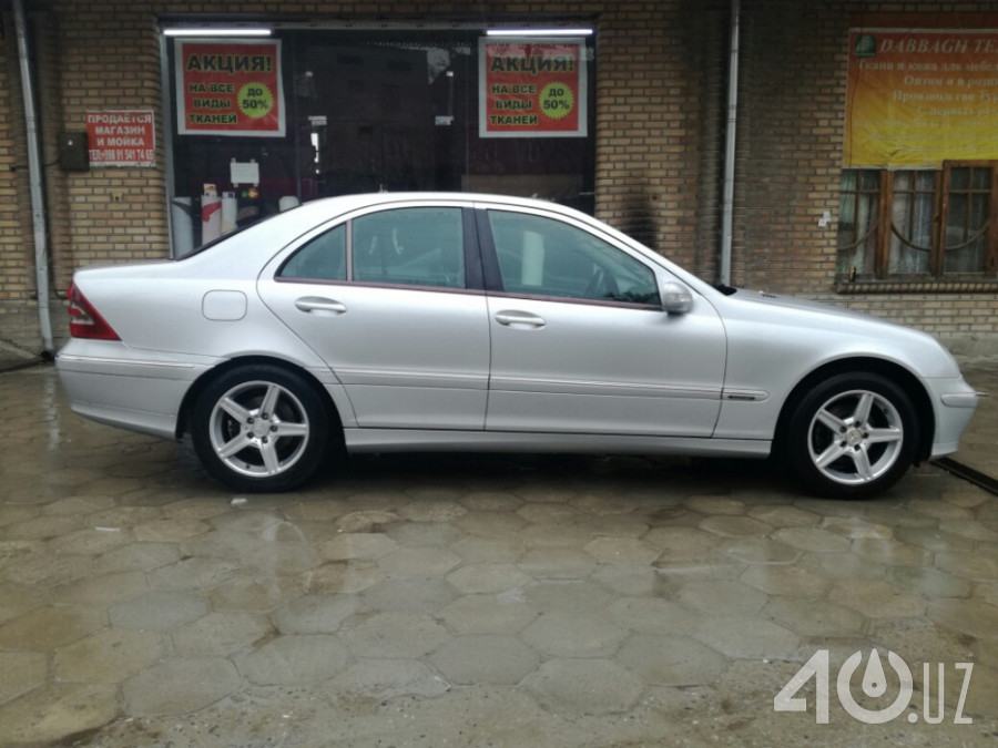 Mercedes-Benz C-klasse II (W203)