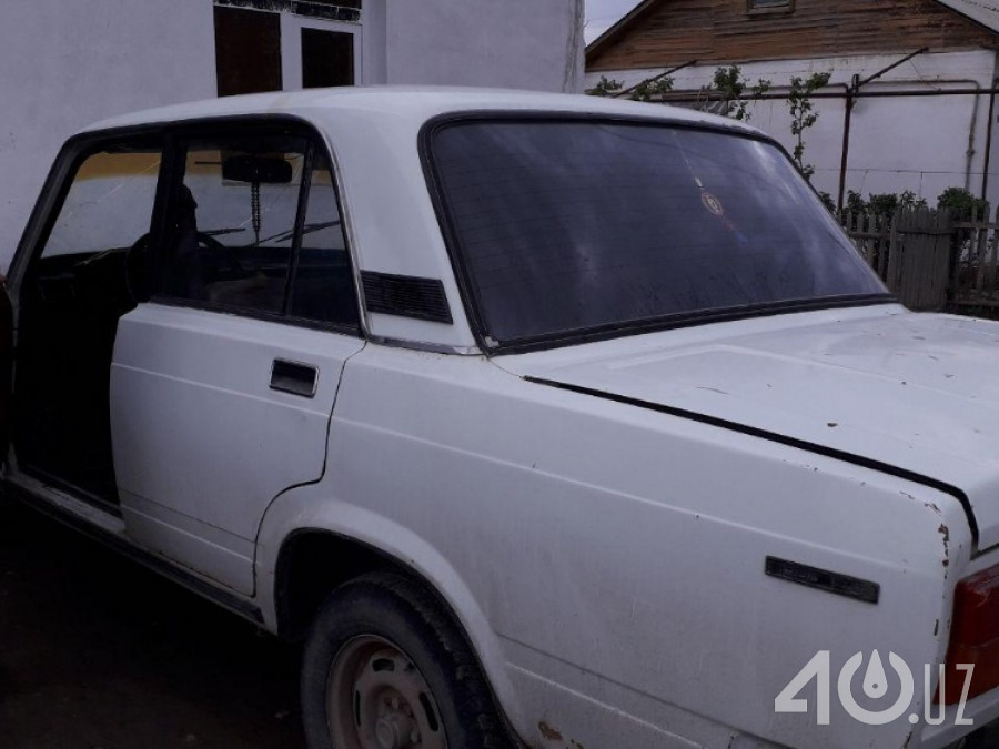 LADA (ВАЗ) 2105