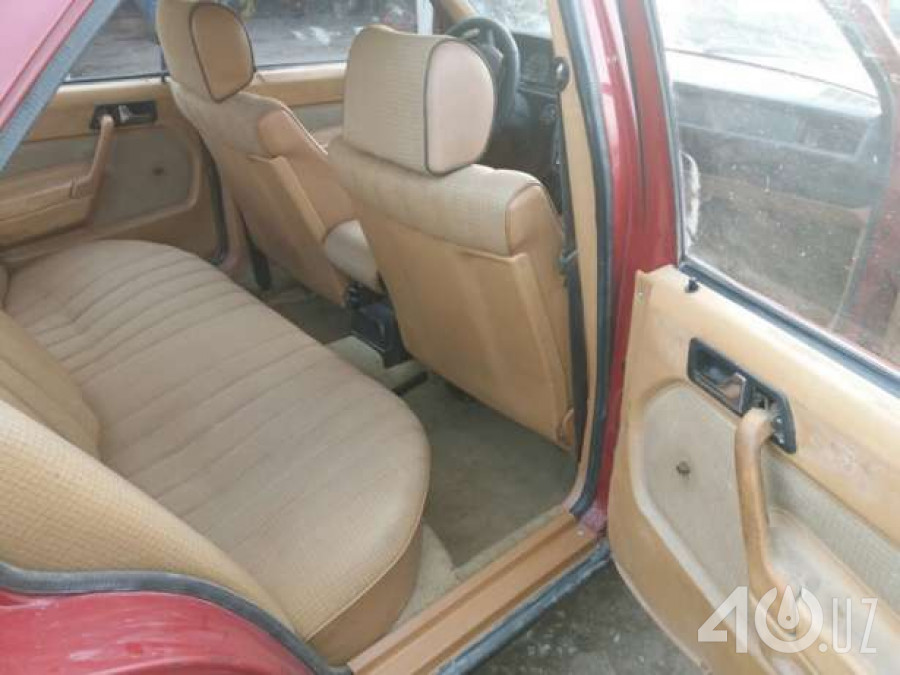 Mercedes-Benz 190 (W201)