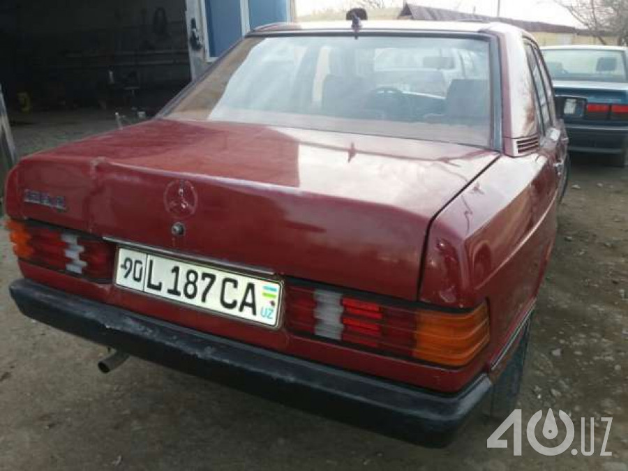 Mercedes-Benz 190 (W201)
