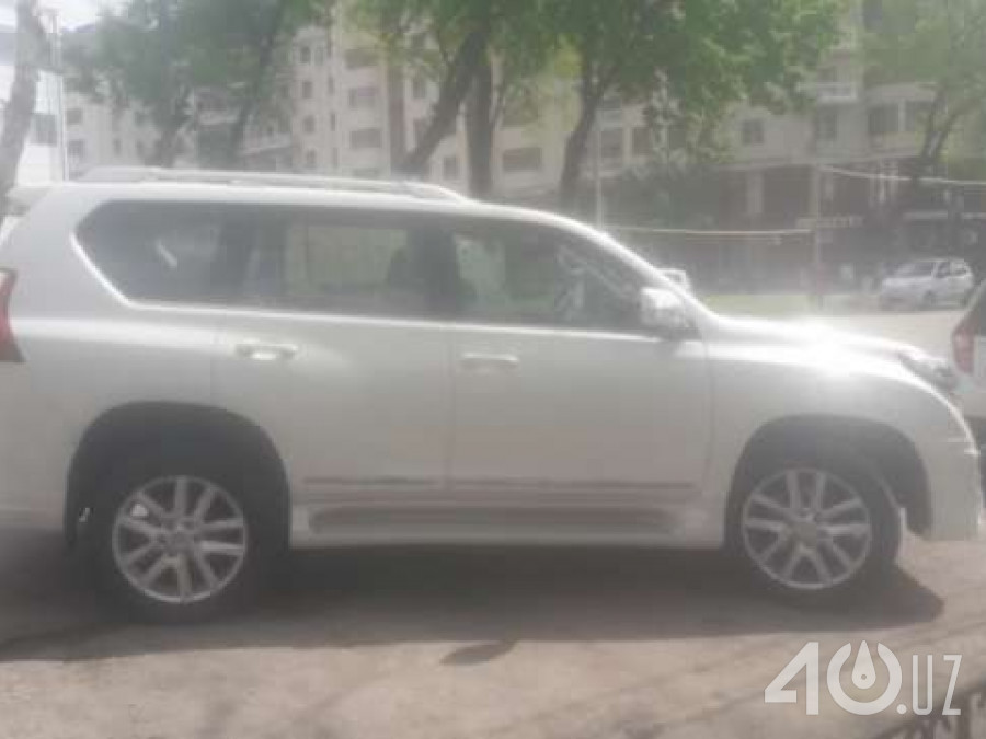 Toyota Land Cruiser Prado 150 Series Рестайлинг 1