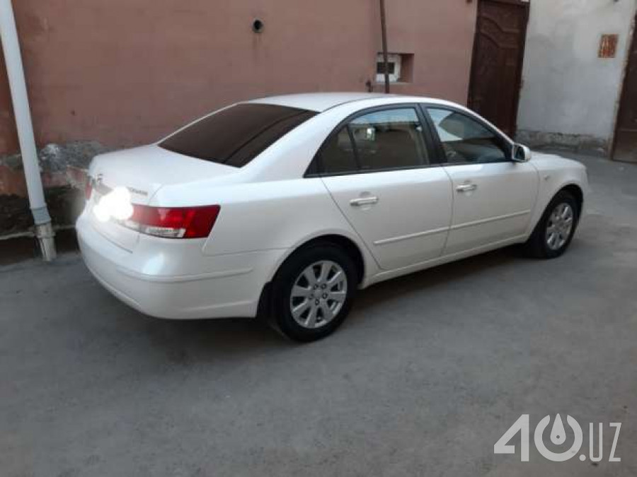 Hyundai Sonata V (NF)