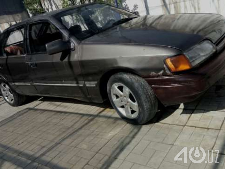 Ford Scorpio I