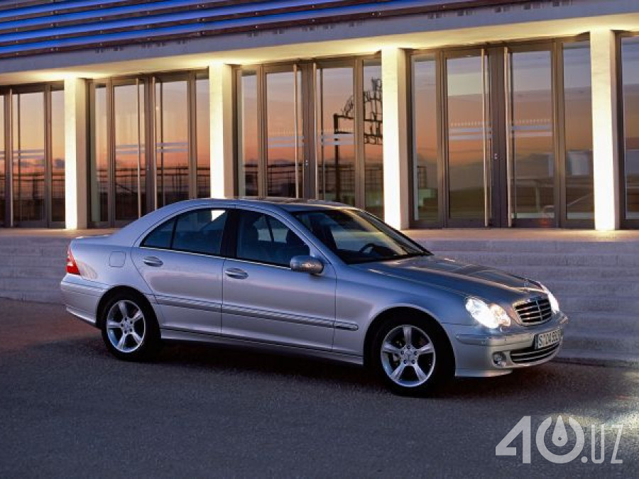 Mercedes-Benz C-klasse II (W203)
