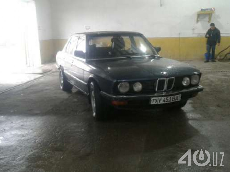 BMW 5 серия II (E28)