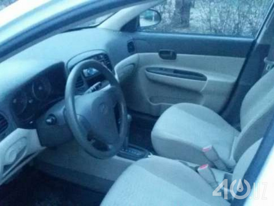 Hyundai Accent III