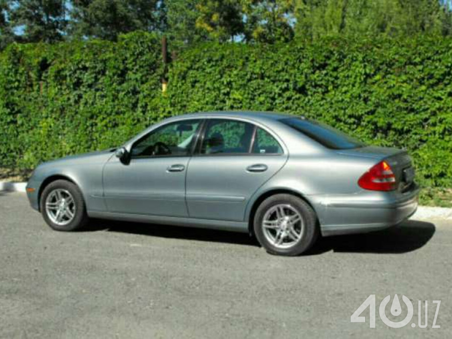 Mercedes-Benz E-klasse III (W211, S211)