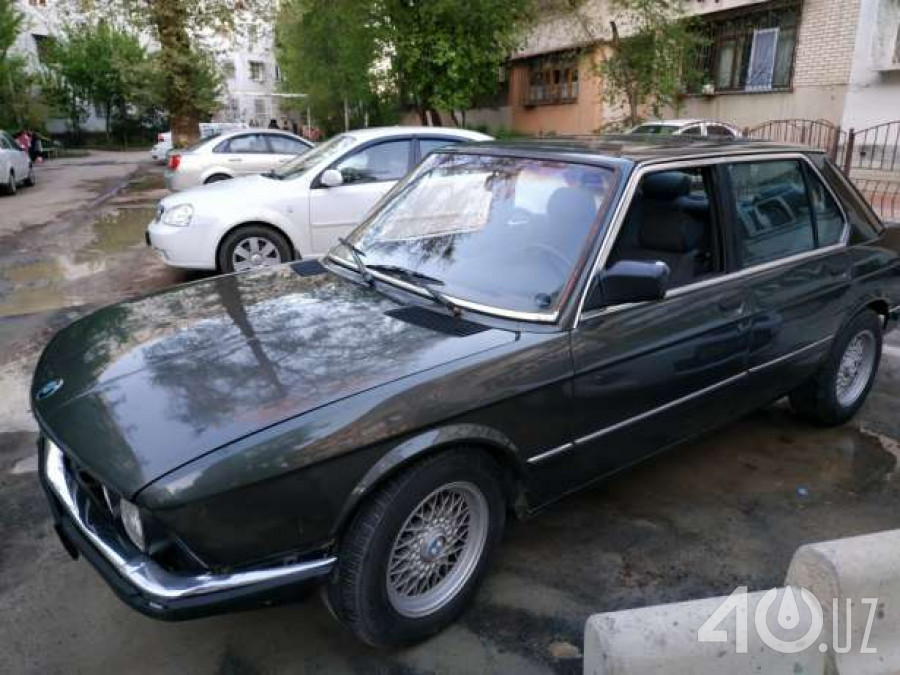BMW 5 серия II (E28)