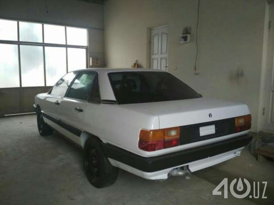 Audi 100 III (C3)