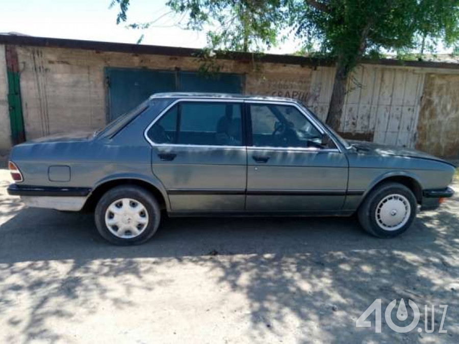 BMW 5 серия II (E28)