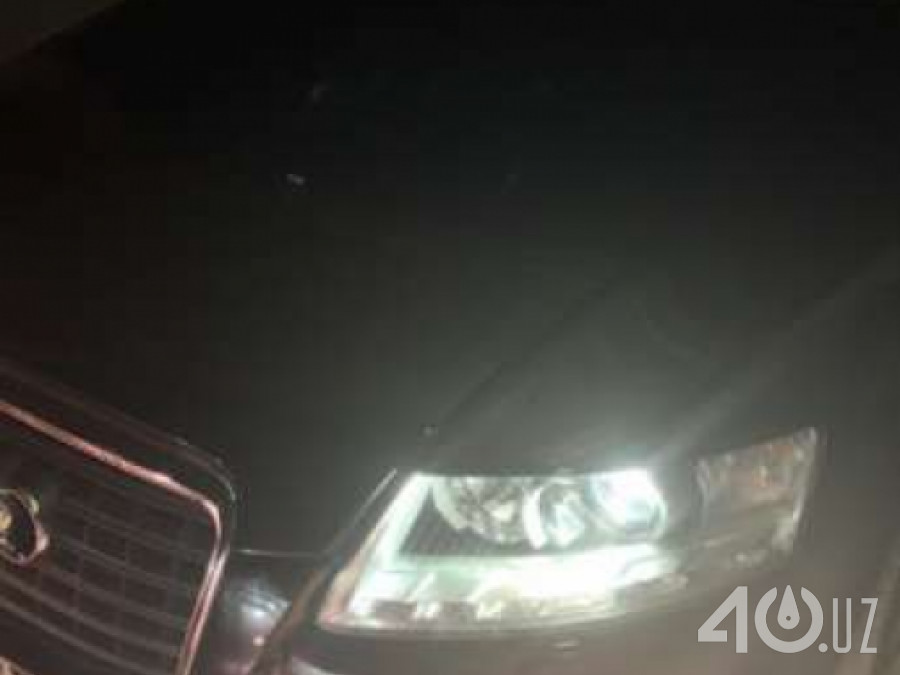 Audi A6 III (C6)