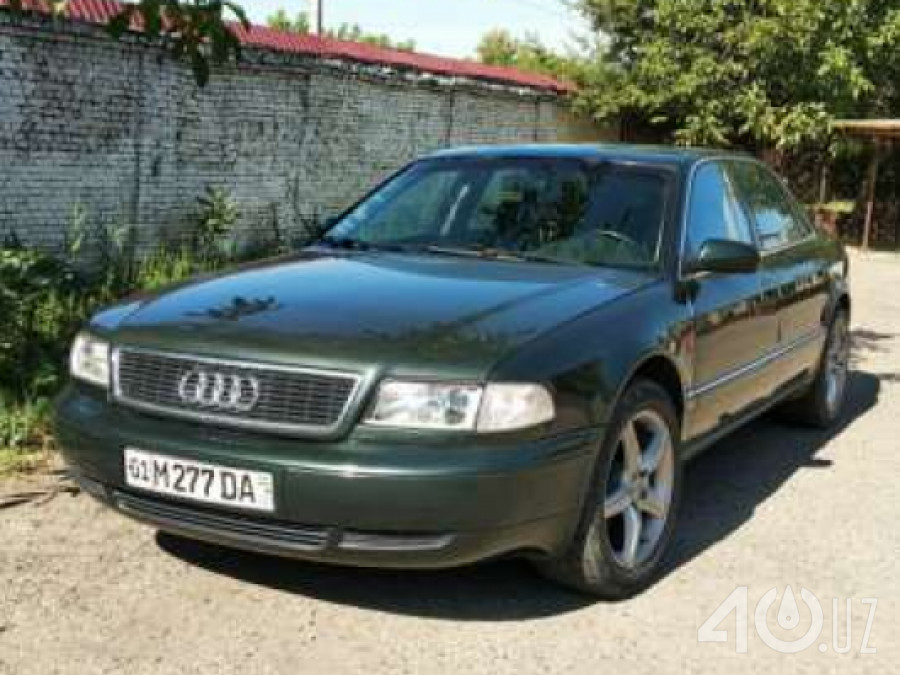 Audi A8 I (D2)