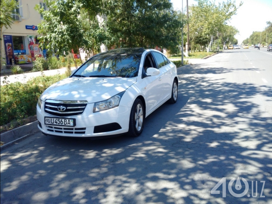 Daewoo Lacetti Premiere J300