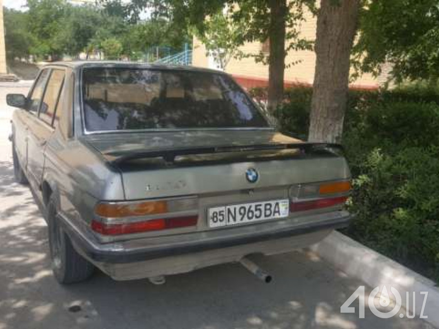 BMW 5 серия II (E28)