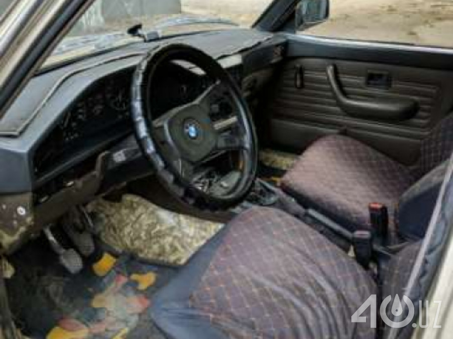BMW 5 серия II (E28)