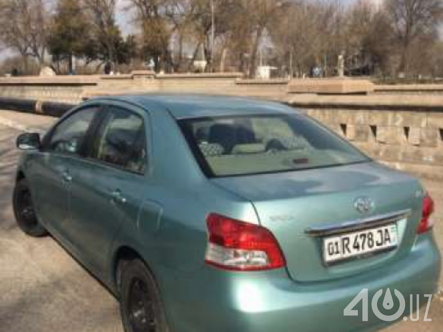 Toyota Yaris II