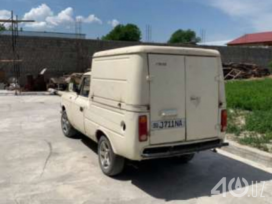 ИЖ 2715 I