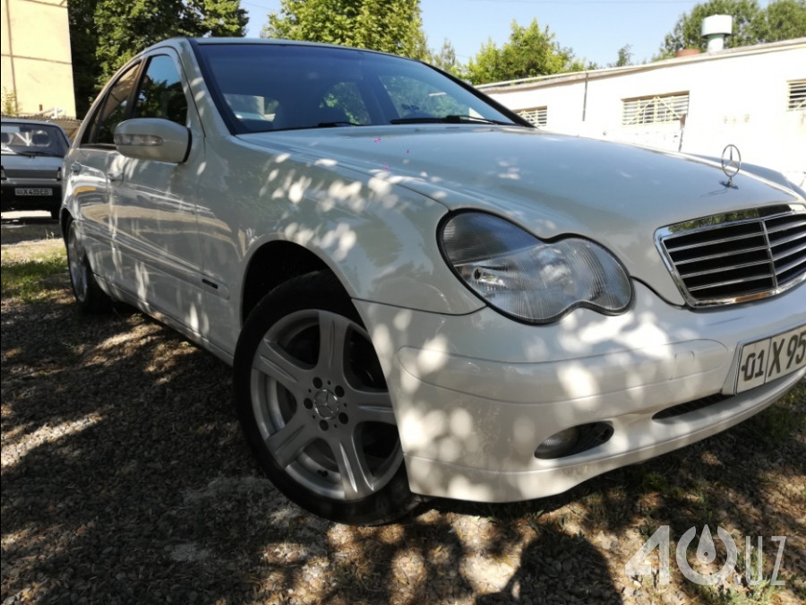 Mercedes-Benz C-klasse II (W203)