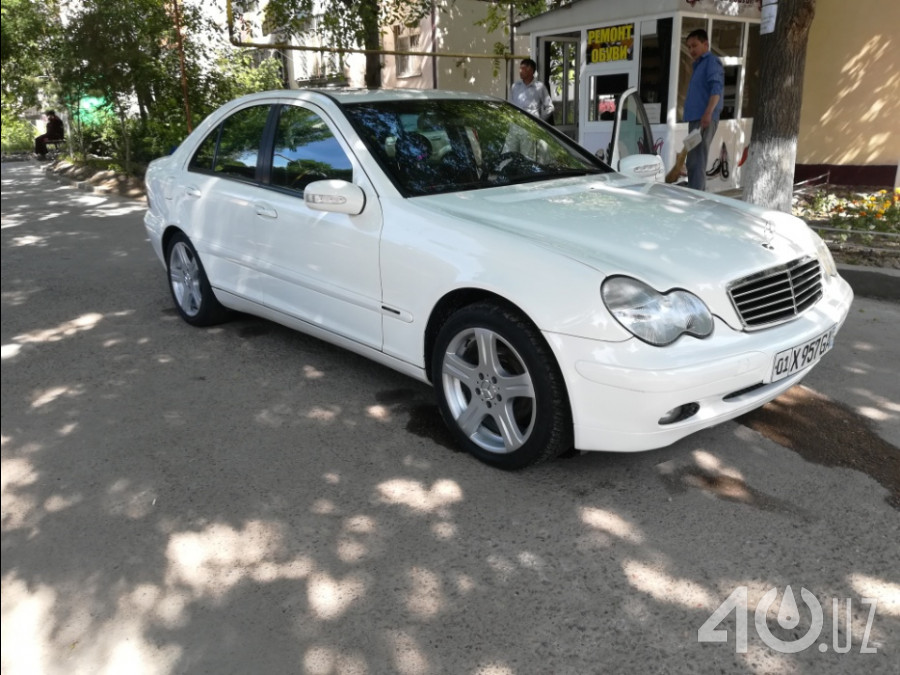 Mercedes-Benz C-klasse II (W203)