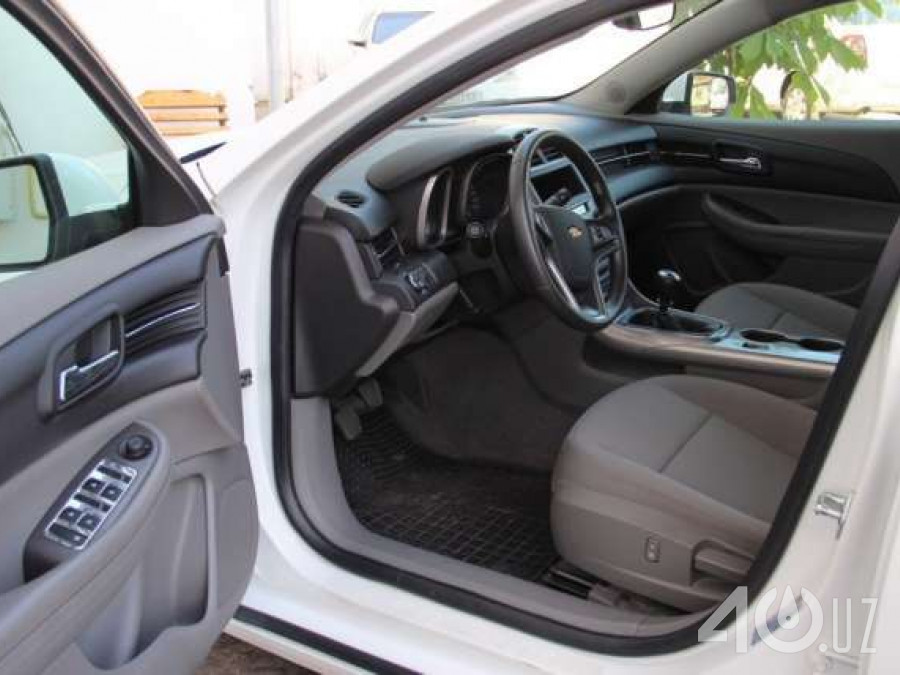 Chevrolet Uz Malibu I