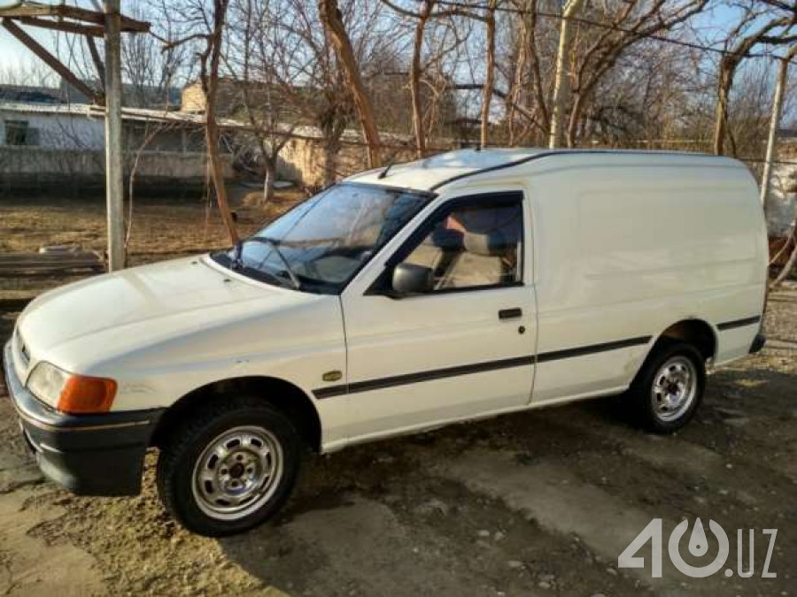 Ford Escort V