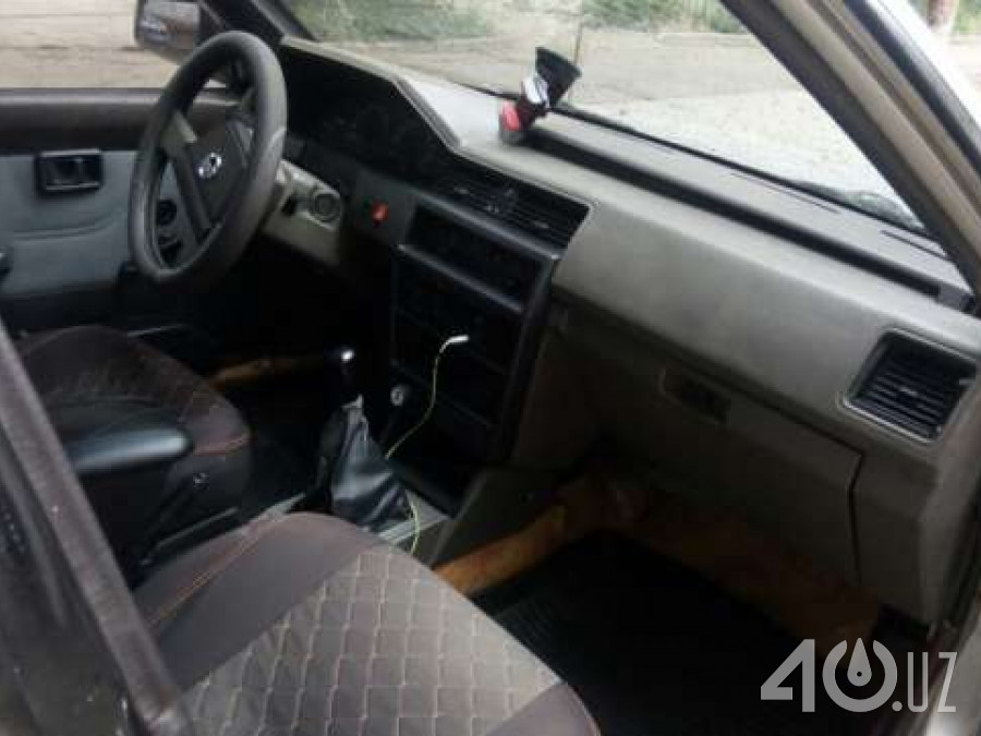 Nissan Sunny B12