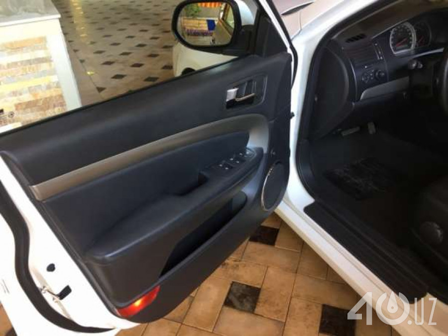 Chevrolet Uz Epica I
