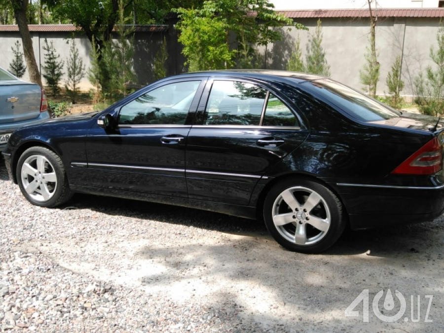 Mercedes-Benz C-klasse II (W203)