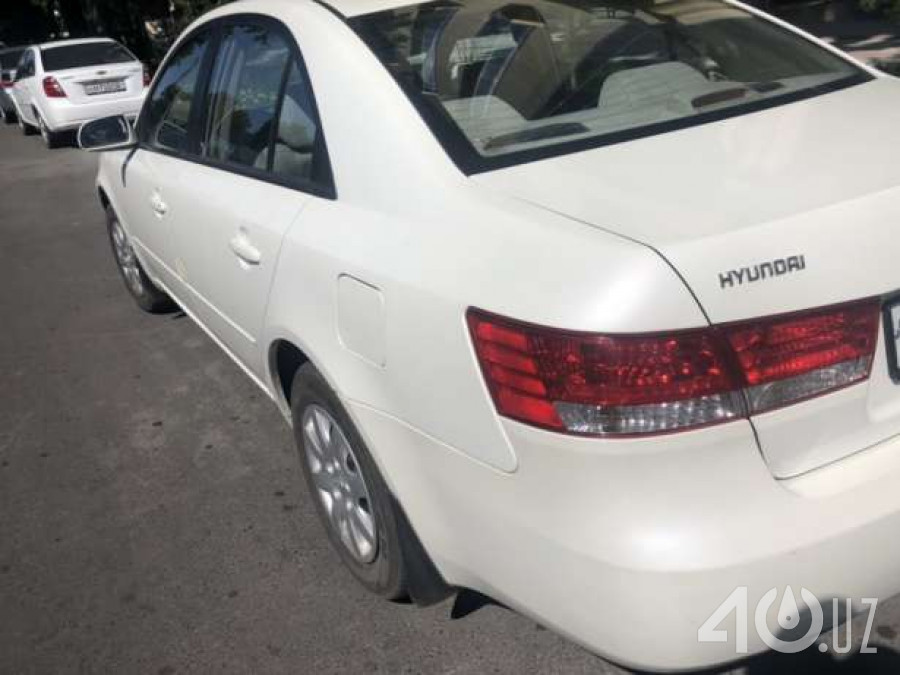 Hyundai Sonata V (NF)