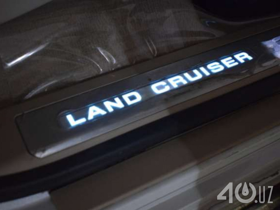 Toyota Land Cruiser 200 Series Рестайлинг 2