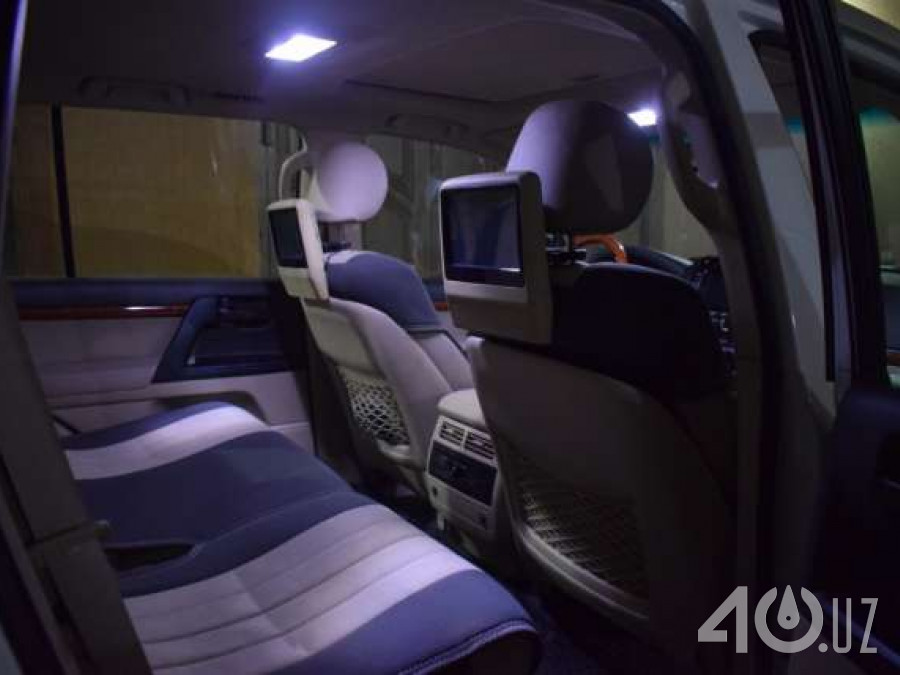 Toyota Land Cruiser 200 Series Рестайлинг 2