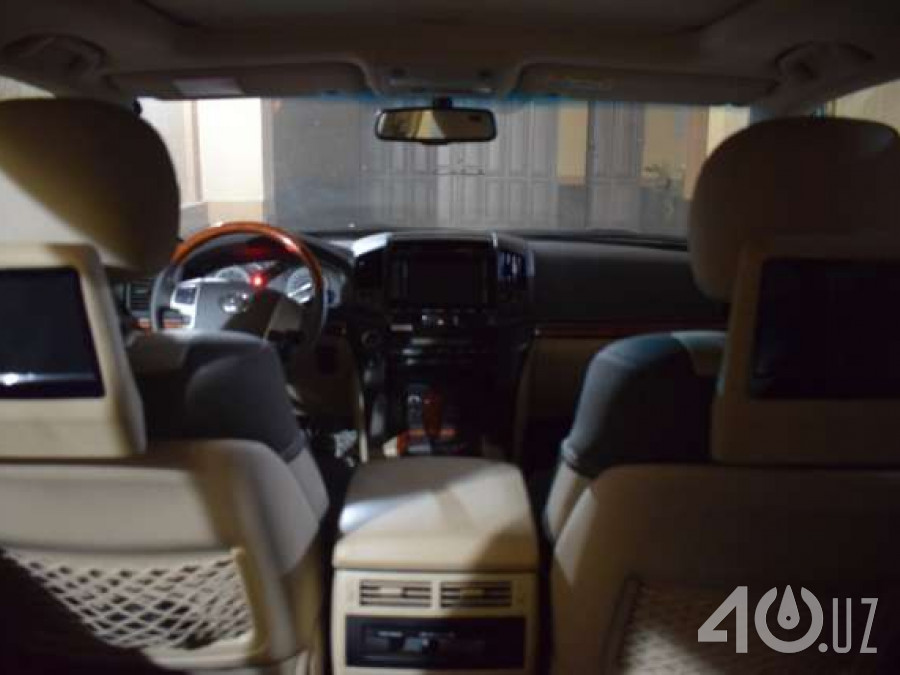 Toyota Land Cruiser 200 Series Рестайлинг 2