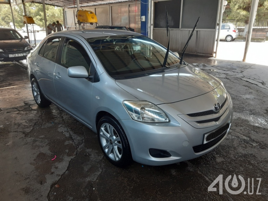 Toyota Yaris II