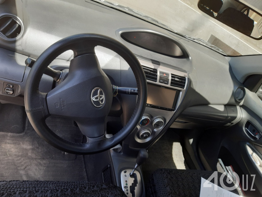 Toyota Yaris II