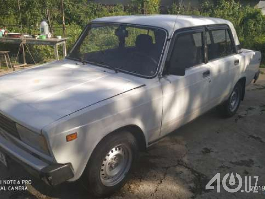 LADA (ВАЗ) 2105