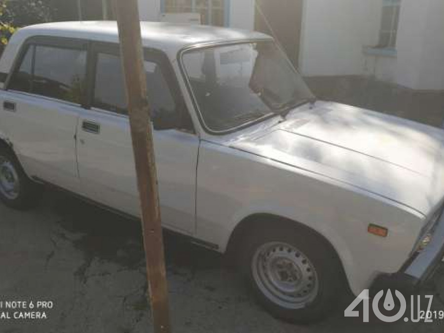 LADA (ВАЗ) 2105